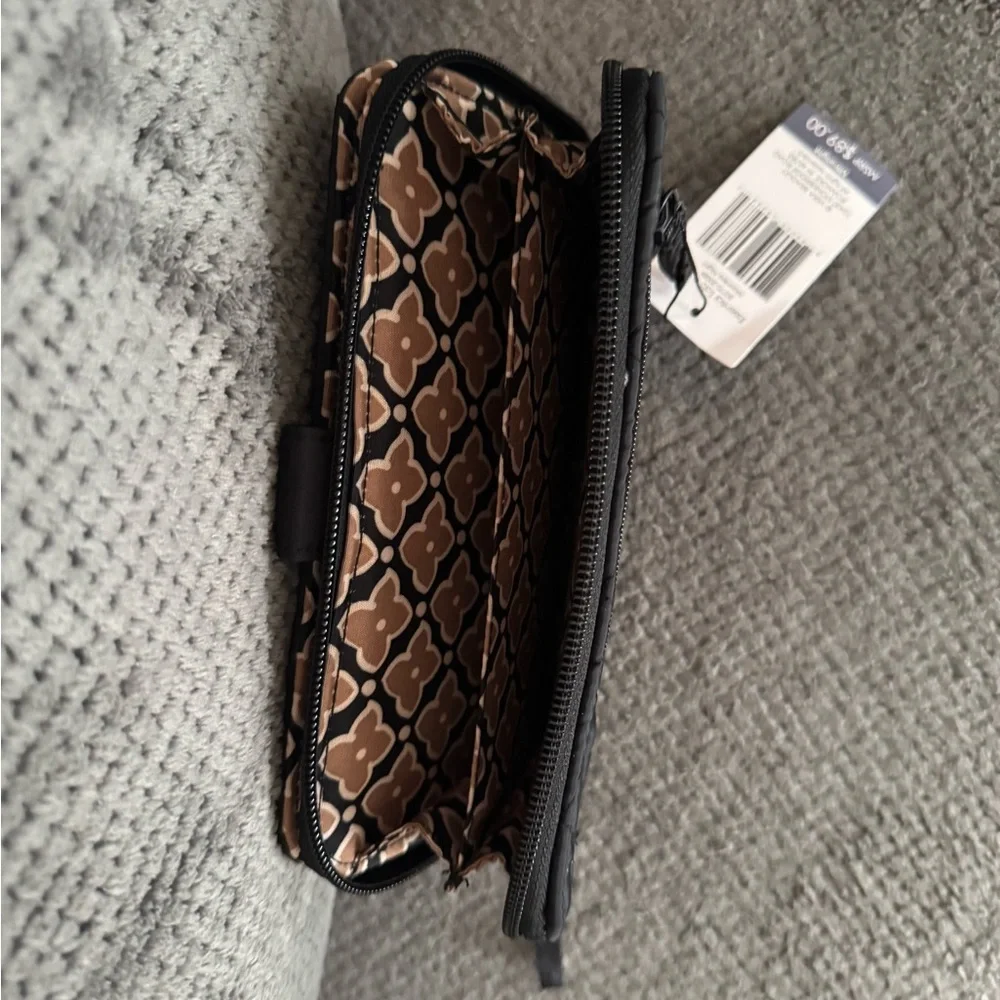 Vera Bradley essential tab wallet - Picture 3 of 3